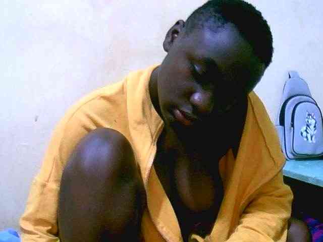 Mariah-Lovely webcam