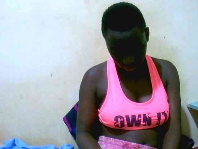 Mariah-Lovely webcam