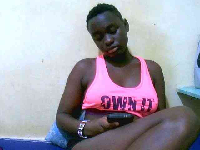 Mariah-Lovely webcam