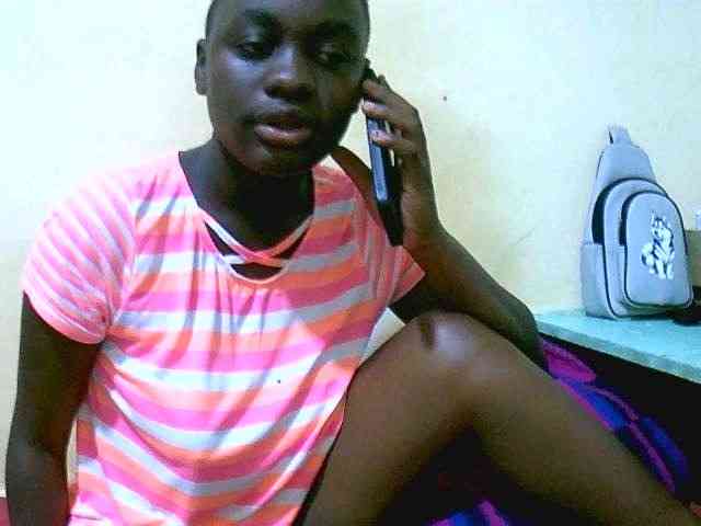 Mariah-Lovely webcam