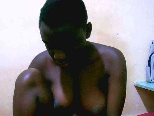 Mariah-Lovely webcam