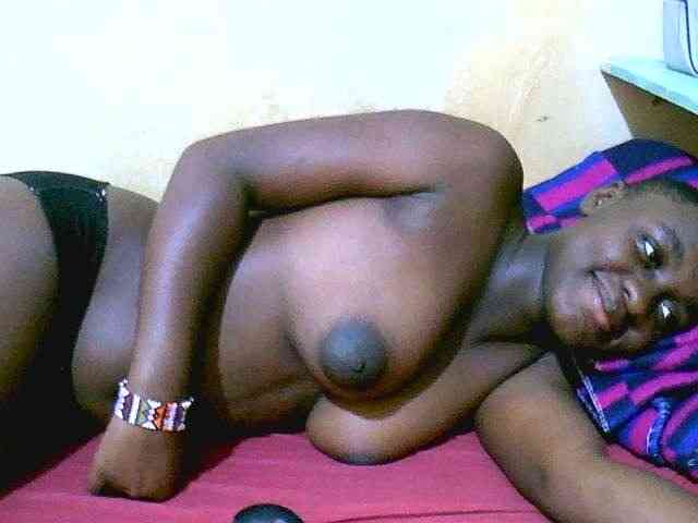 Mariah-Lovely webcam