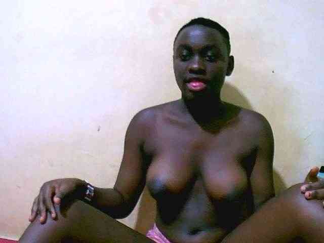 Mariah-Lovely webcam