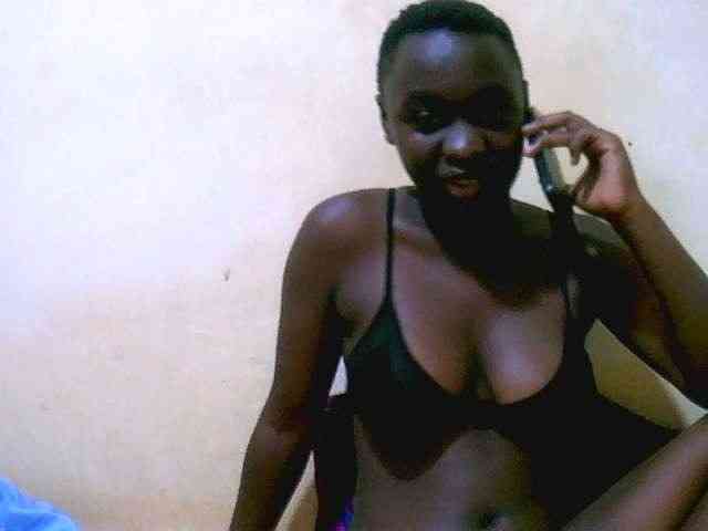 Mariah-Lovely webcam