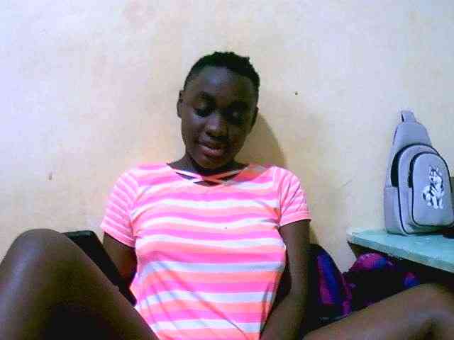 Mariah-Lovely webcam