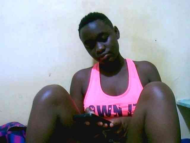 Mariah-Lovely webcam