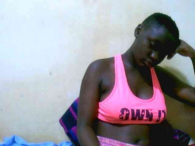 Mariah-Lovely webcam