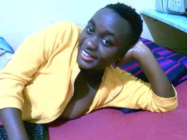 Mariah-Lovely webcam