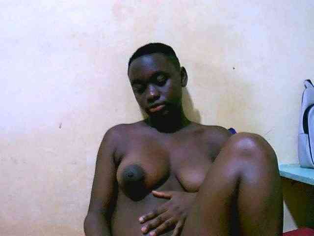 Mariah-Lovely webcam