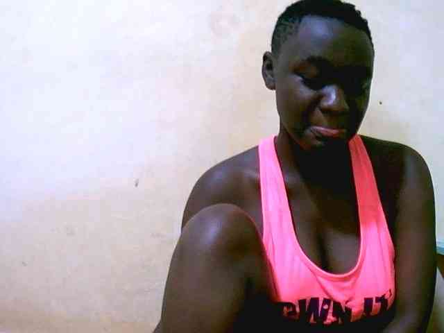 Mariah-Lovely webcam