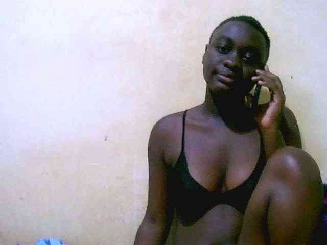 Mariah-Lovely webcam