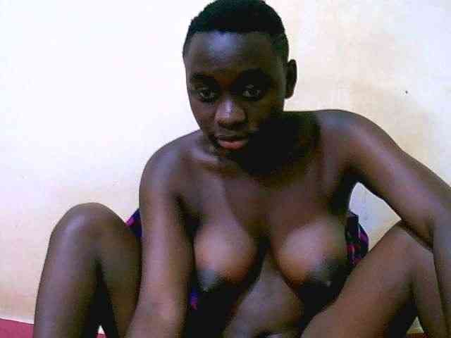 Mariah-Lovely webcam