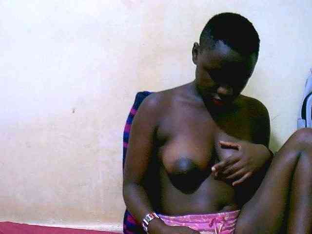 Mariah-Lovely webcam