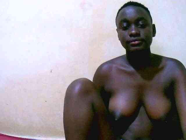 Mariah-Lovely webcam