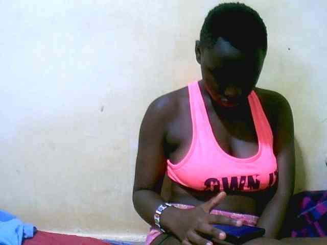 Mariah-Lovely webcam