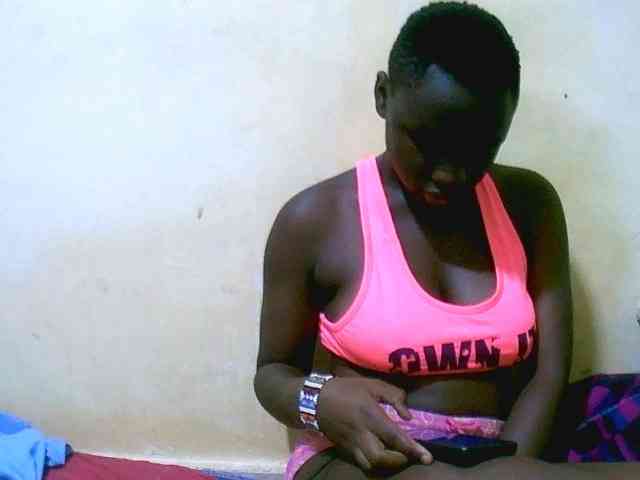 Mariah-Lovely webcam