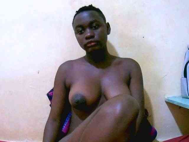 Mariah-Lovely webcam