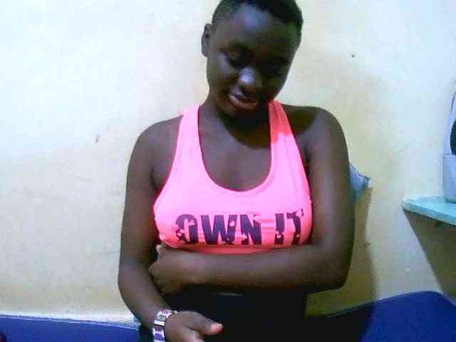 Mariah-Lovely webcam