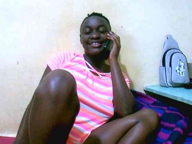 Mariah-Lovely webcam