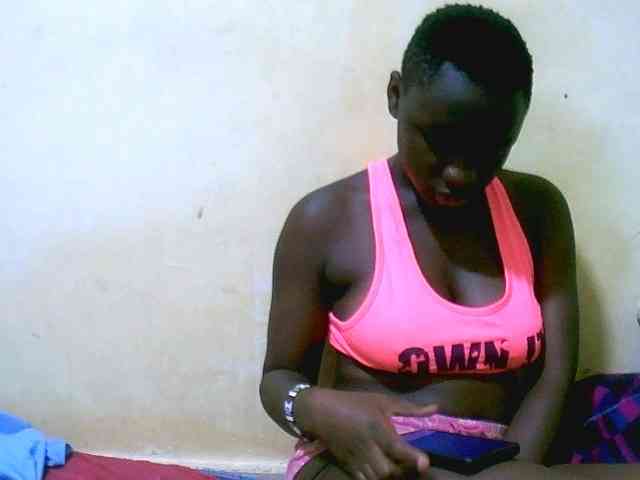 Mariah-Lovely webcam