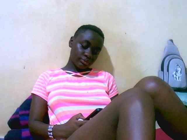 Mariah-Lovely webcam