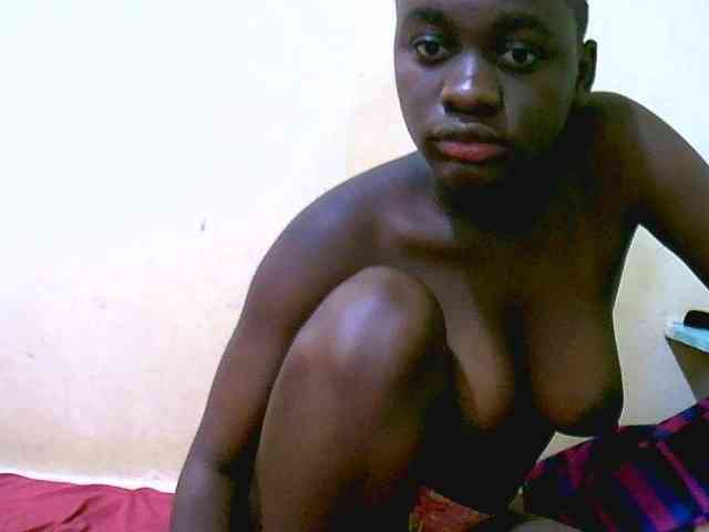 Mariah-Lovely webcam