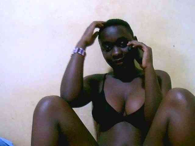 Mariah-Lovely webcam