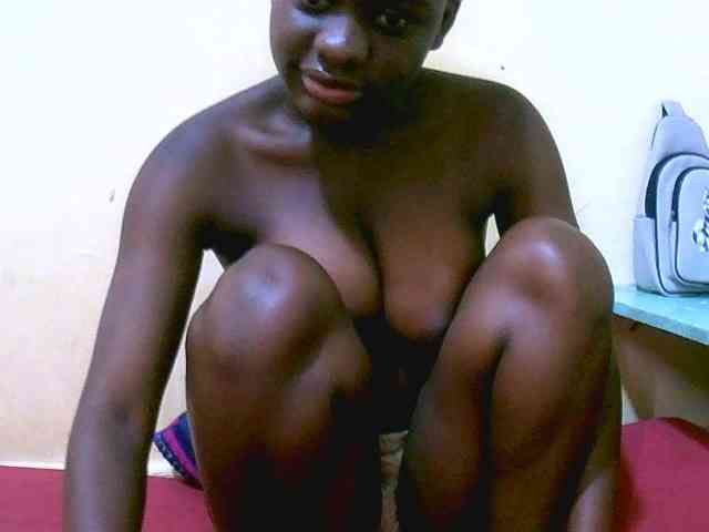 Mariah-Lovely webcam