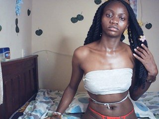 Luna-Noir's Live Webcam