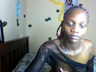 Luna-Noir's Live Webcam