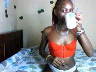 Luna-Noir's Live Webcam