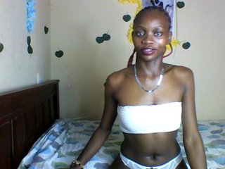 Luna-Noir's Live Webcam