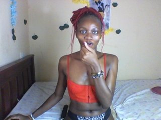 Luna-Noir's Live Webcam