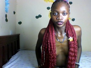 Luna-Noir's Live Webcam