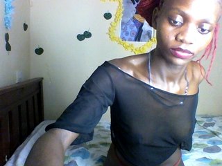 Luna-Noir's Live Webcam
