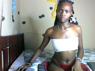 Luna-Noir's Live Webcam