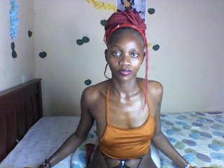 Luna-Noir's Live Webcam