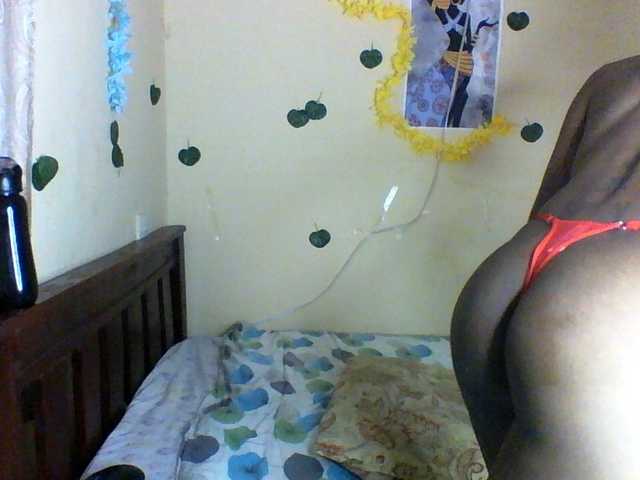 Luna-Noir live cam on BongaCams