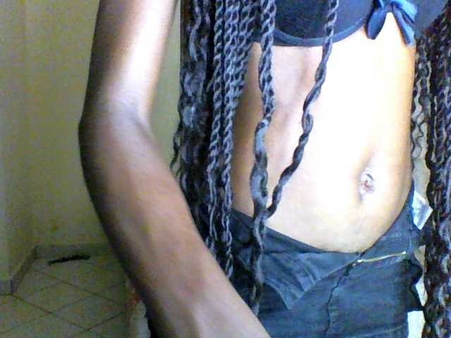 Luna-Noir live cam on BongaCams
