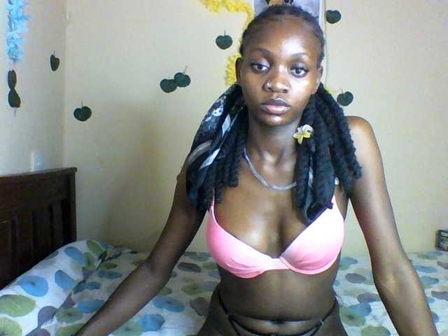 Luna-Noir Live Cam on BongaCams