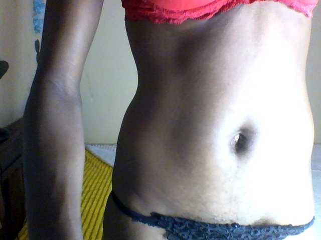 Luna-Noir live cam on BongaCams