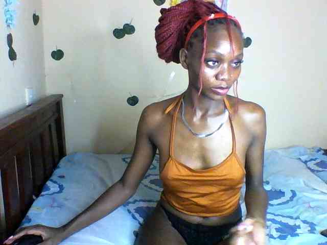 Luna-Noir webcam