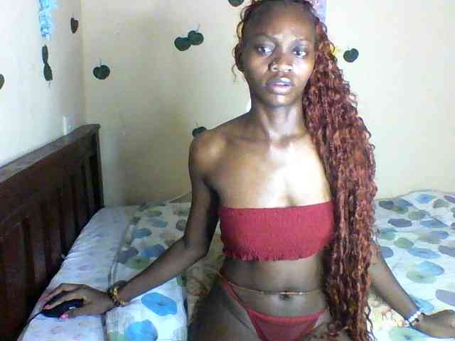 Luna-Noir webcam