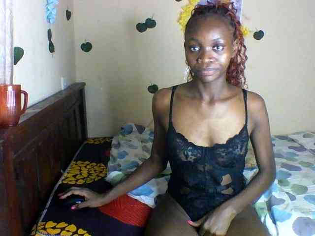 Luna-Noir webcam