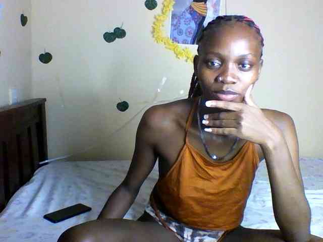 Luna-Noir webcam