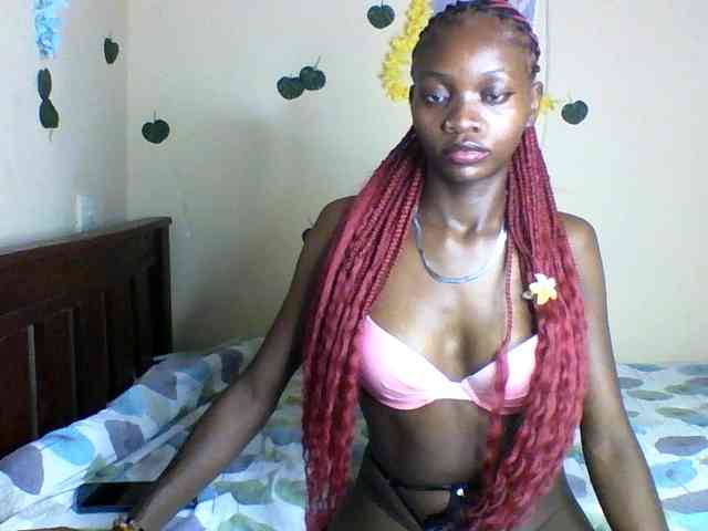 Luna-Noir webcam