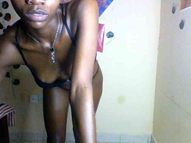 Luna-Noir webcam