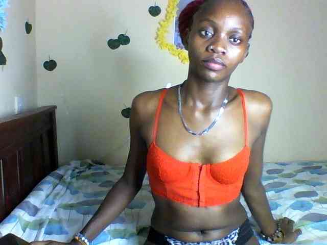 Luna-Noir webcam