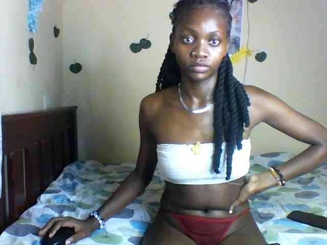 Luna-Noir webcam