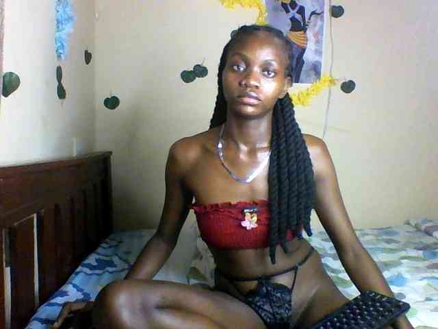 Luna-Noir webcam